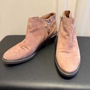 Sam Edelman Pryce Suede Waterproof Booties in Beige Size: 7.5